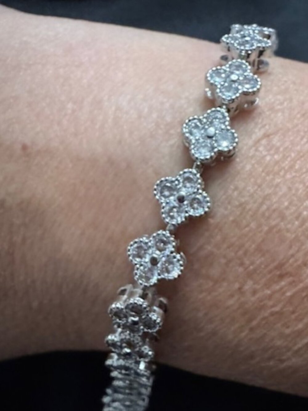 Goldoro 18k Gold Filled (not plated) WG CLover Bracelet Size 7.25